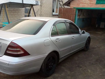 Авто Mercedes 200 2000 № 8608265