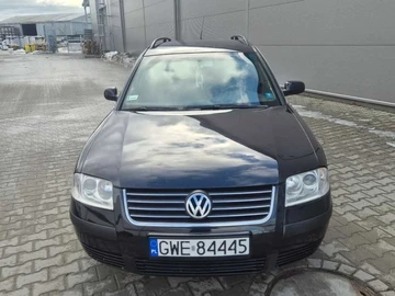 Авто Volkswagen Passat Variant 2002 № 8608445
