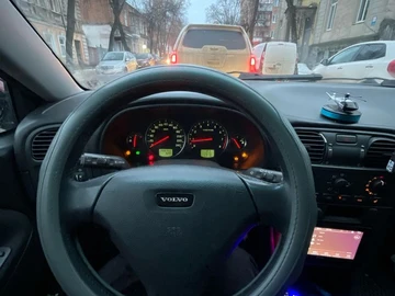 Авто Volvo V40 Kombi 2004 № 8608506