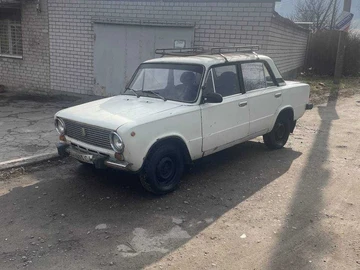 Авто ВАЗ 2101 1982 № 8608709