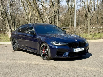 Авто BMW M5 2022 № 8608776