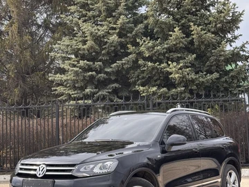 Авто Volkswagen Touareg 2013 № 8608794