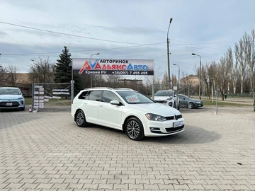 Авто Volkswagen Golf 2015 № 8609042