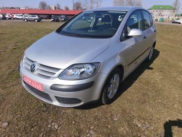 Авто Volkswagen Golf Plus 2006 № 8609161