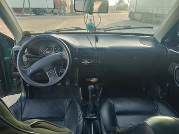 Авто Volkswagen 1500 1997 № 8609414