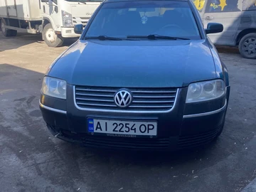 Авто Volkswagen Passat Variant 2001 № 8609434