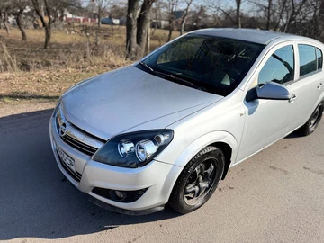 Авто Opel Astra 2012 № 8609797
