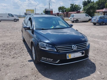 Авто Volkswagen Passat Variant 2013 № 8609856
