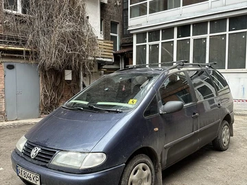 Авто Volkswagen Sharan 1997 № 8609858