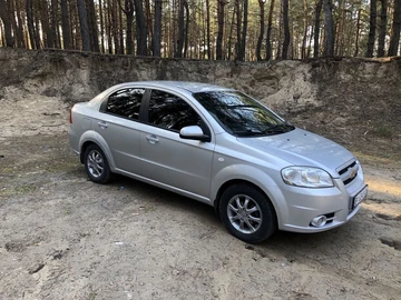 Авто Chevrolet Aveo 2007 № 8610149