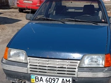 Авто Opel Kadett 1987 № 8610151