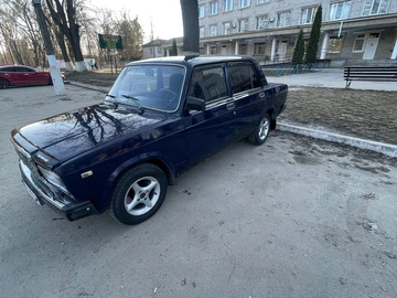 Авто ВАЗ 2107 1995 № 8610204