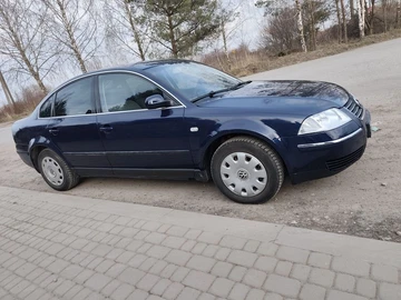 Авто Volkswagen Passat Sedan 2002 № 8610223