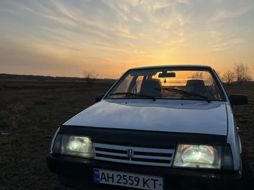 Авто ВАЗ 21099 1998 № 8610475