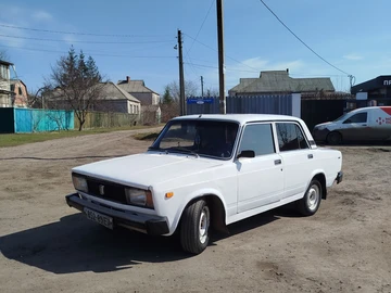 Авто ВАЗ 2105 1992 № 8610561