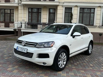 Авто Volkswagen Touareg 2012 № 8610876
