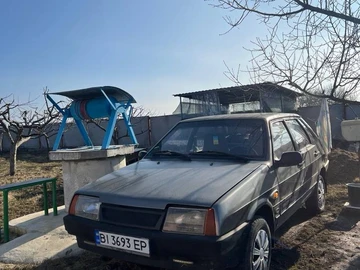 Авто ВАЗ 21099 1993 № 8610909