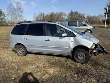 Авто Volkswagen Sharan 1998 № 8611294