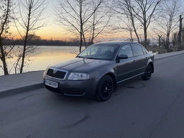 Авто Skoda Superb 2005 № 8611364