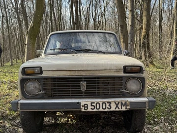 Авто ВАЗ 2121 1985 № 8611369