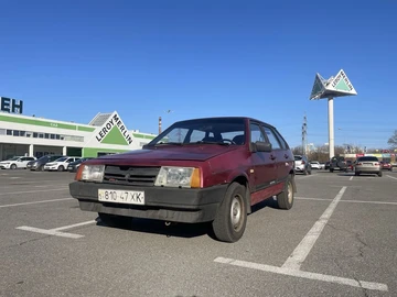 Авто ВАЗ 2109 1991 № 8611574