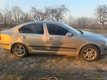 Авто Skoda Octavia 2007 № 8611598