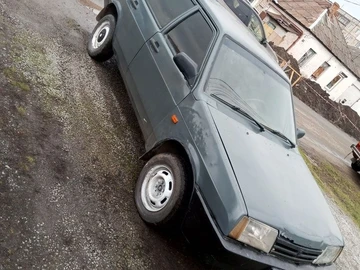 Авто ВАЗ 21099 1990 № 8611629