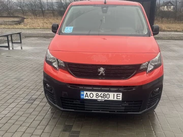 Авто Peugeot Partner 2019 № 8611631