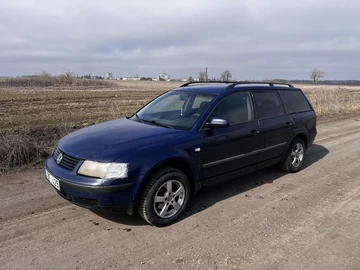 Авто Volkswagen Passat Variant 2000 № 8611663
