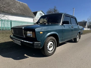 Авто ВАЗ 2107 2004 № 8612016