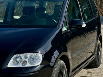 Авто Volkswagen Touran 2003 № 8612040
