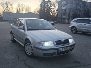 Авто Skoda Octavia 2002 № 8612070