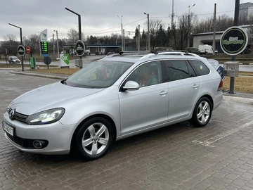 Авто Volkswagen Golf 2010 № 8612173