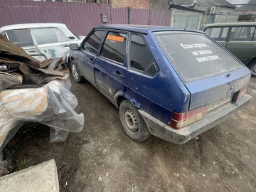 Авто ВАЗ 21093 1988 № 8612270