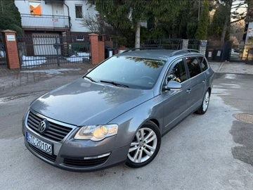 Авто Volkswagen Passat Variant 2006 № 8612277