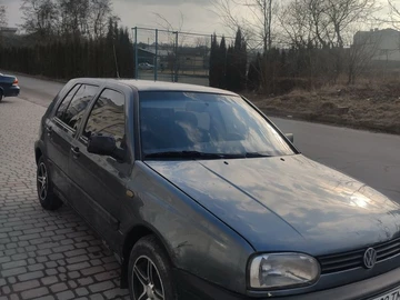 Авто Volkswagen Golf 1996 № 8612279