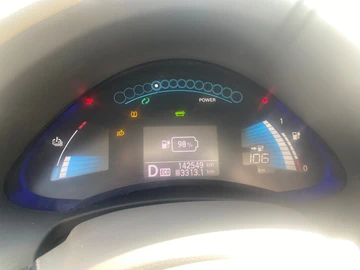 Авто Nissan Leaf 2014 № 8612365