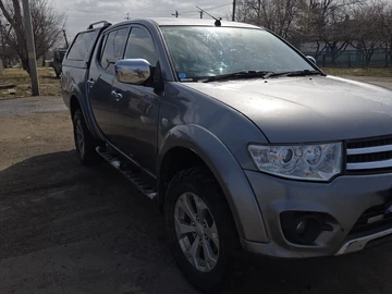 Авто Mitsubishi L 200 2014 № 8612386