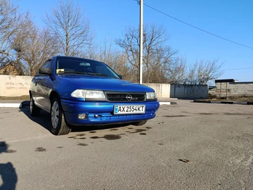 Авто Opel Astra 1993 № 8612502