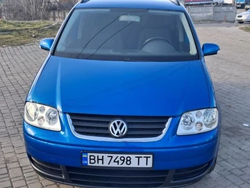 Авто Volkswagen Touran 2003 № 8612520