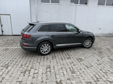 Авто Audi Q7 2018 № 8612632
