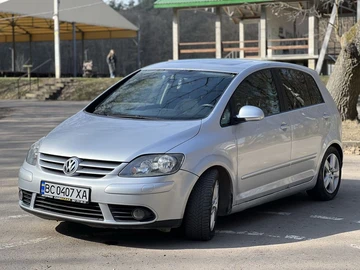 Авто Volkswagen Golf Plus 2008 № 8612723