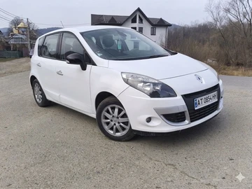 Авто Renault Scenic 2011 № 8612751