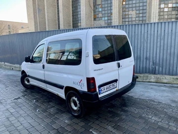 Авто Peugeot Partner 2005 № 8612768