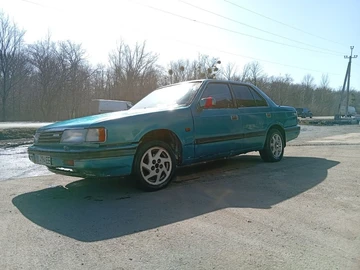 Авто Mazda 929 1990 № 8612991