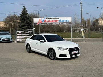 Авто Audi A4 2016 № 8612995