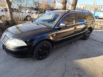 Авто Volkswagen Passat Variant 2003 № 8613182
