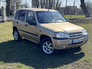 Авто Chevrolet Niva 2004 № 8613203