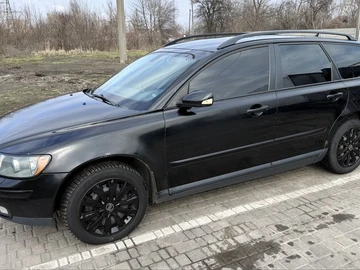 Авто Volvo V50 2004 № 8613233