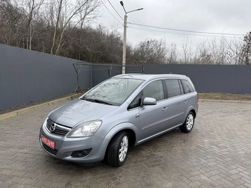 Авто Opel Zafira 2010 № 8613371